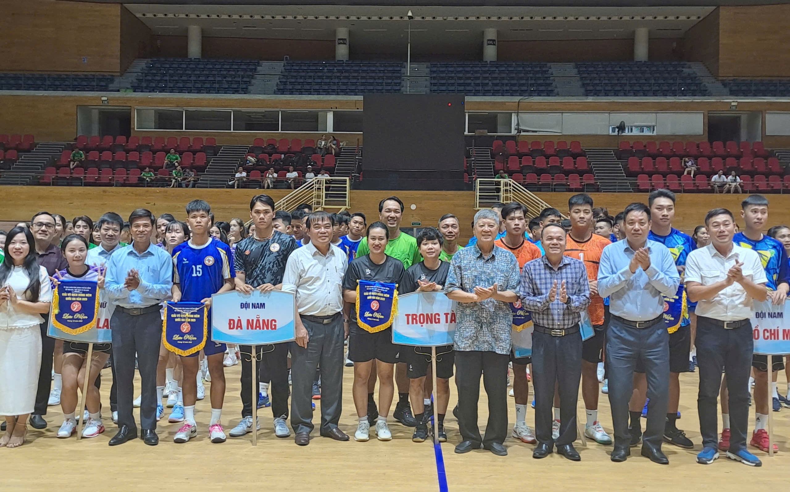 Khởi tranh Giải Vô địch Bóng ném Quốc gia năm 2025